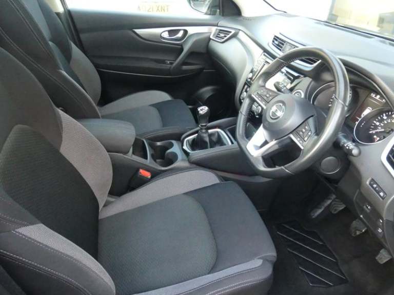 2018 Nissan Qashqai DIESEL 1.5 dCi N-Connecta SUV 5dr Diesel Manual Euro 6 (s/s) (110 ps) Manua S...