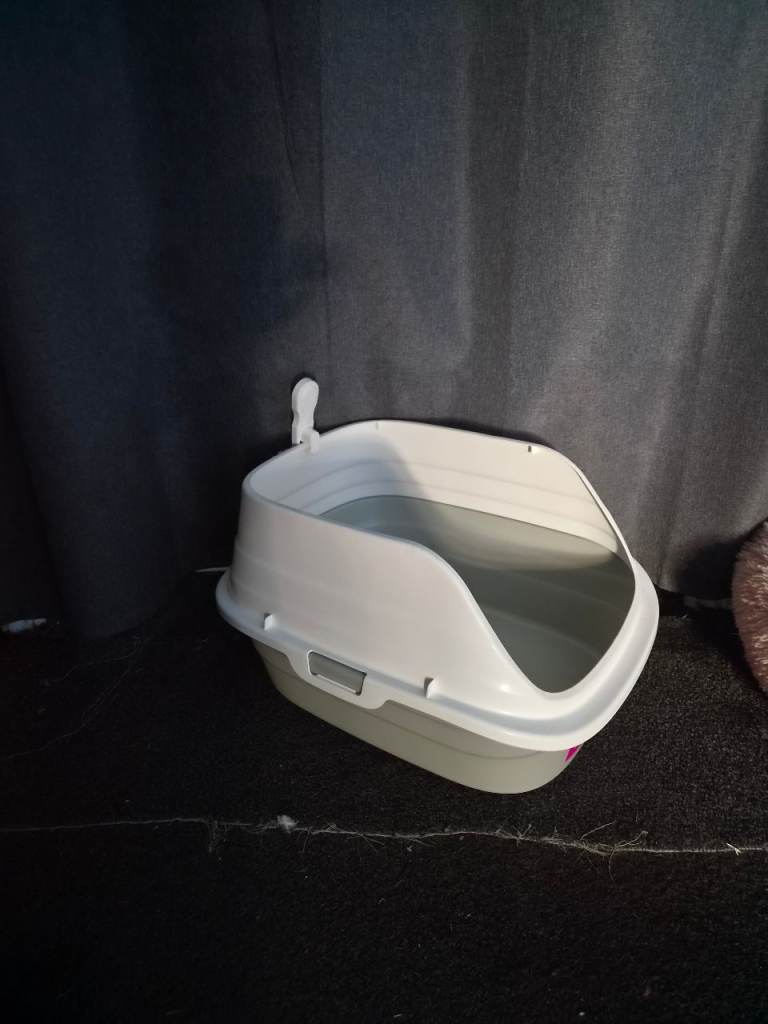 Litter tray