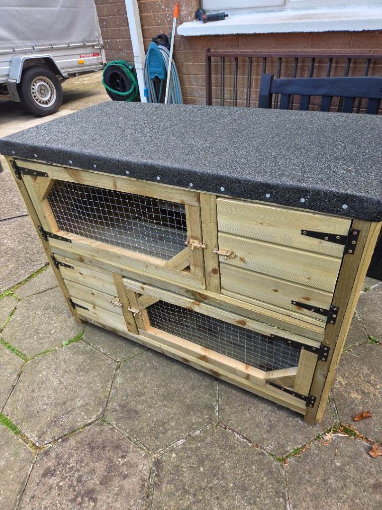 Rabbit hutch 