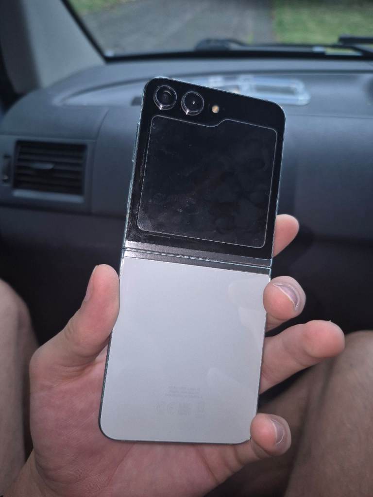 Samsung flip 5. 512gb wanted swap for capable mountain bike 