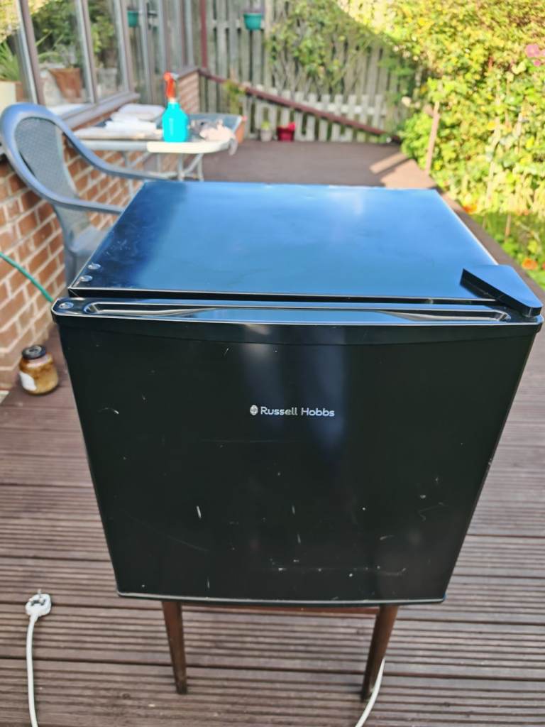 Russell Hobbs Table Top Fridge, Black, 43 Litre