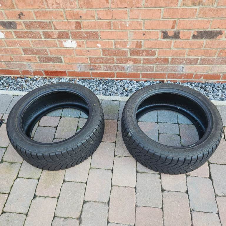 Landsail Winter Tyres (Pair) – 225/45 R17 94H | M+S | Studless | Great Condition