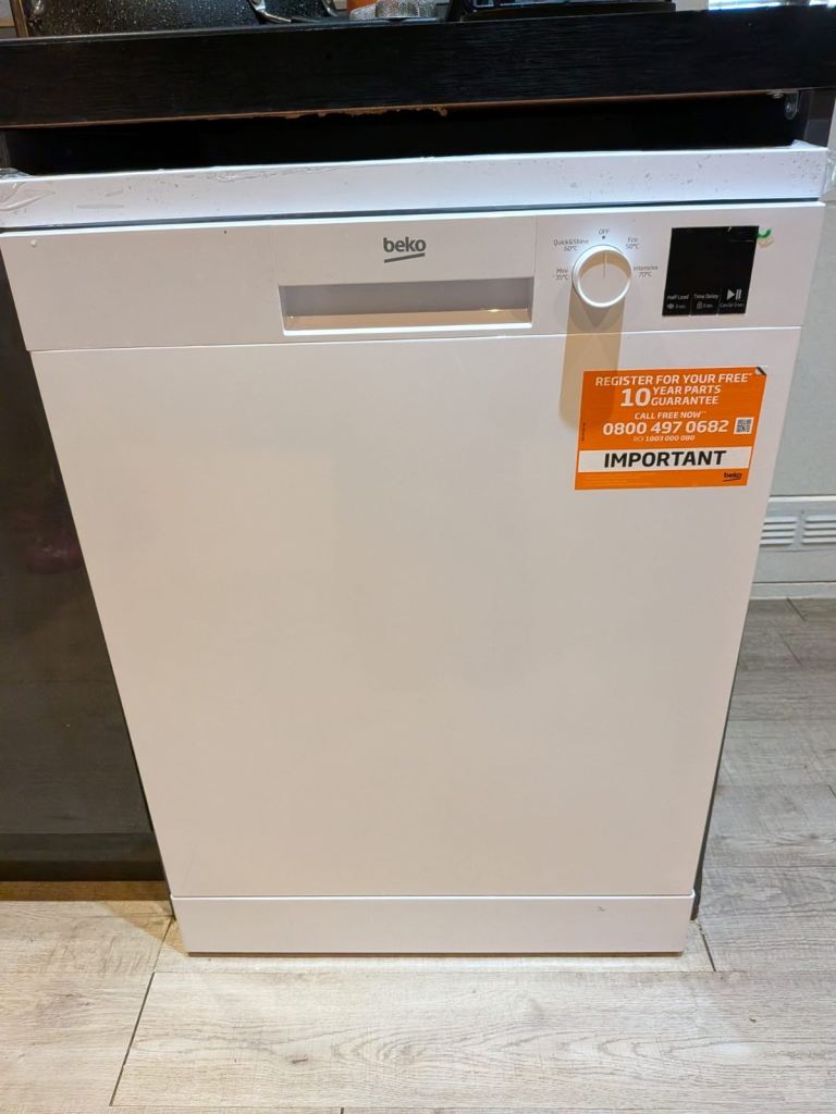 Beko dishwasher - Nearly New