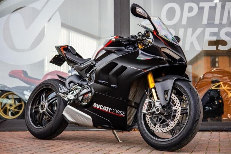 Ducati Panigale V4 SP 1 OWNER ! LOW MILES ! CARBON ! OHLINS ! STUNNING