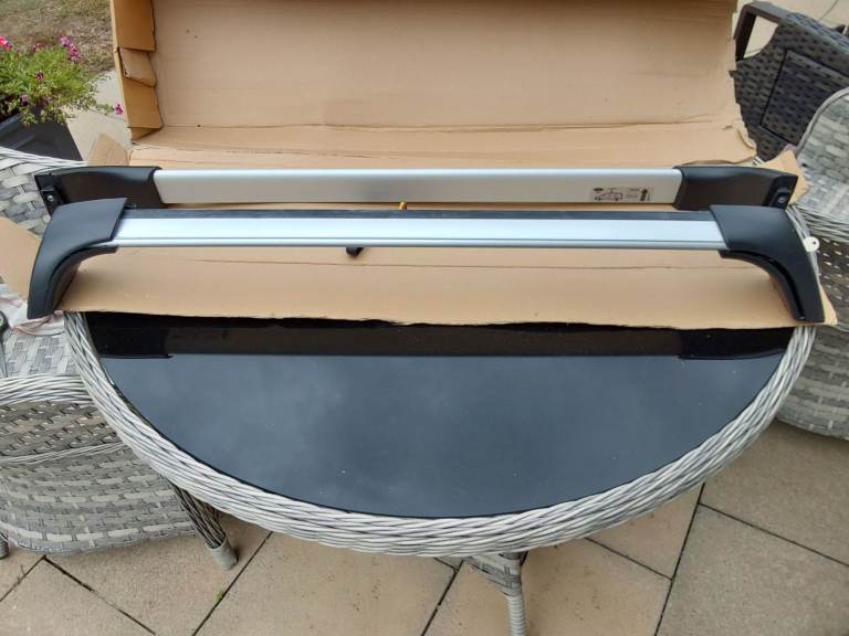 Ford Galaxy mk2 genuine roof bars
