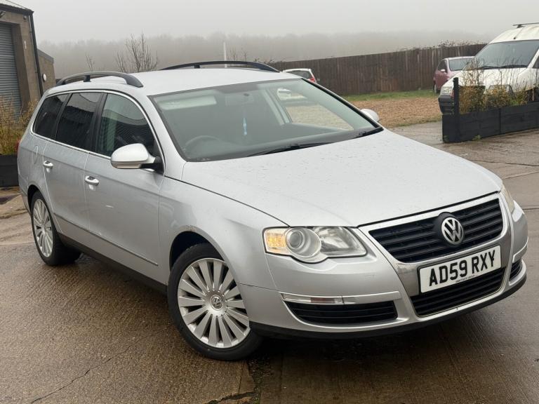 2009 Volkswagen Passat 2.0 Highline TDI CR/LONG MOT HEATED LEATHER ESTATE Diesel Manual