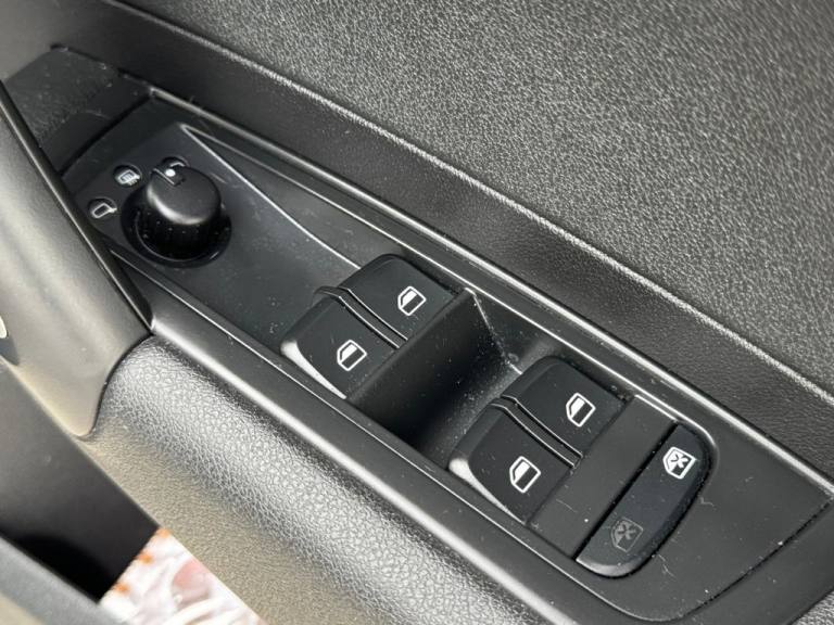 2013 63 AUDI A1 1.2 TFSI SPORT SPORTBACK 5DR PETROL MANUAL EURO 5 (S/S) (86 PS)