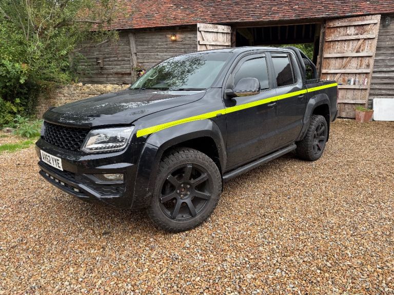 Volkswagen Amarok pick up 2.0 litre long service history 