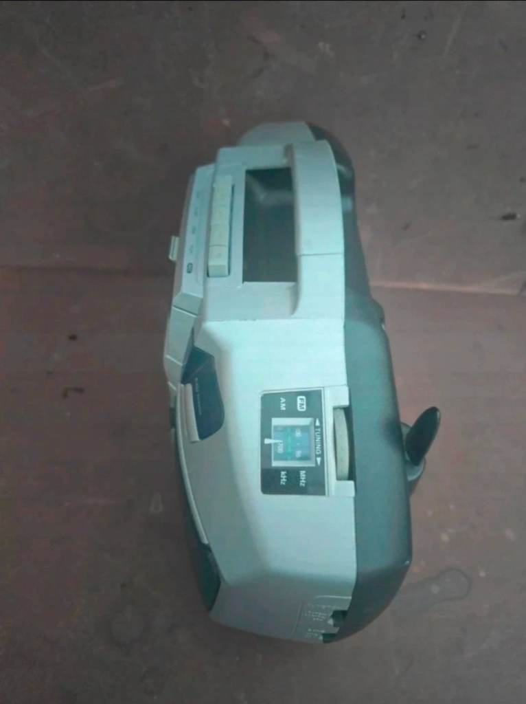 Matsui Retro Portable CD Cassette Tape Radio Player Boombox - CD18 - Working VGC