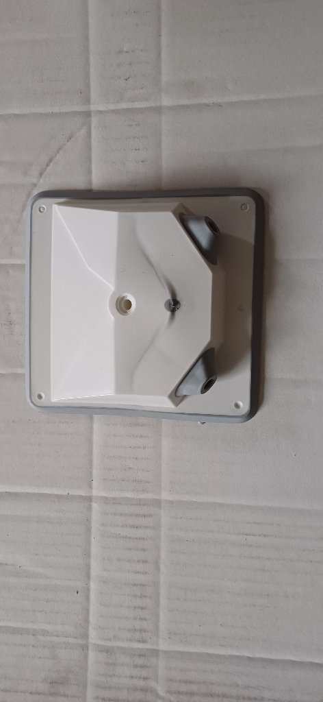 FREE Radiator pipe guide & seal