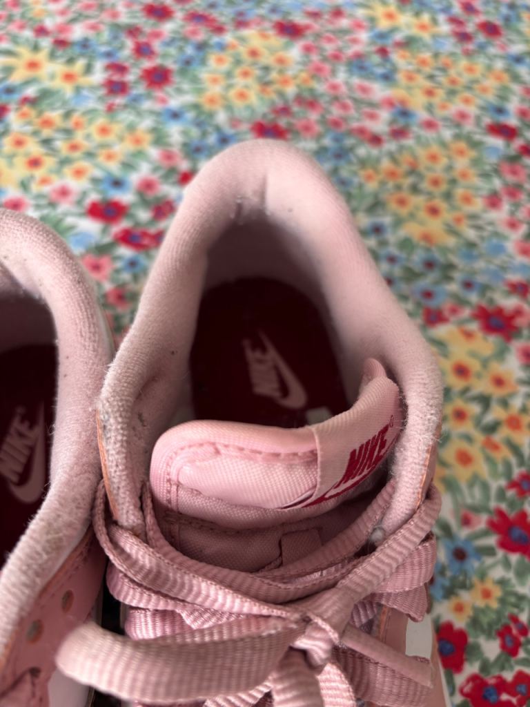 Nike girls trainers -size 3 