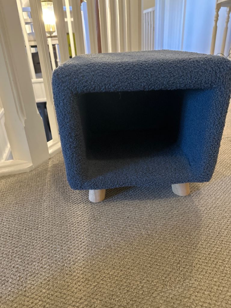Cat cube/bed