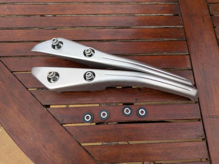 Kawasaki Z1000sx 2010-14 grab/sides handles