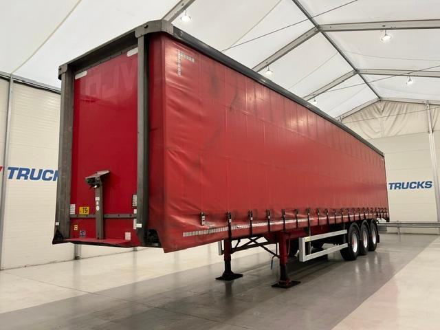 Montracon Tri Axle Curtainsider Trailer BPW