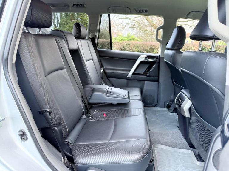 2013 Toyota Land Cruiser 3.0 D-4D LC4 5dr Auto [190] ESTATE DIESEL Automatic