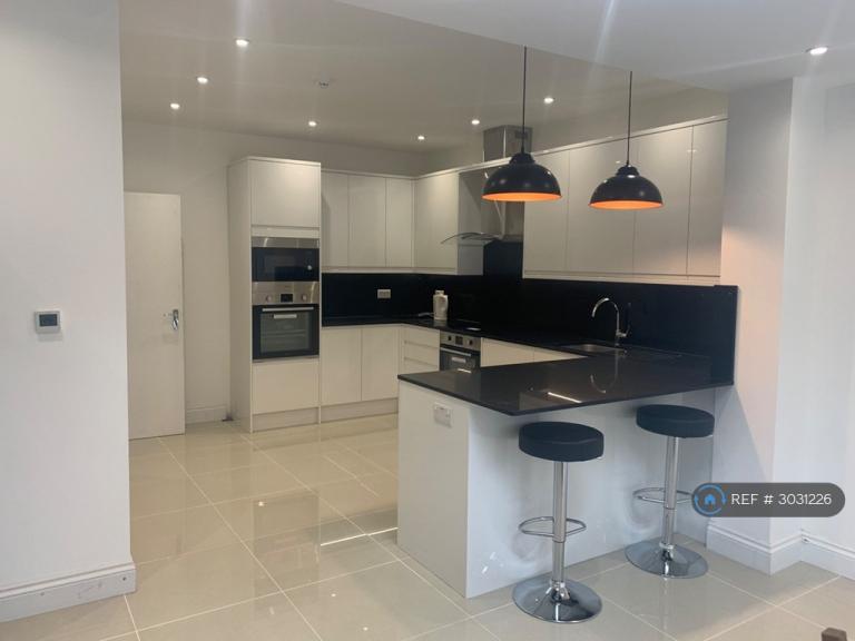 1 bedroom in Southcote Road, London, SE25 (#3031226)