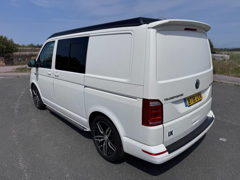 2018 VOLKSWAGEN TRANSPORTER T6 SPORTLINE 204BHP DSG. POP TOP. SOLAR.NO VAT