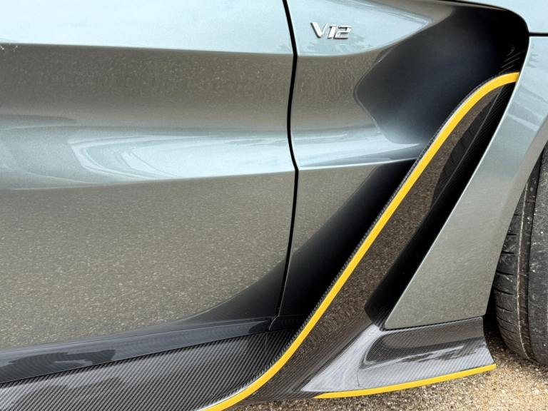 2023 Aston Martin Vantage 5.2 V12 BiTurbo Roadster 2dr Petrol Auto Euro 6 (s/s) (700 ps) CONVERTI...