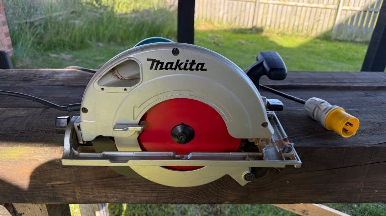 Makita 5903R 110v 235mm Circular Saw Heavy Duty 9" Freud LP40M saw blade 