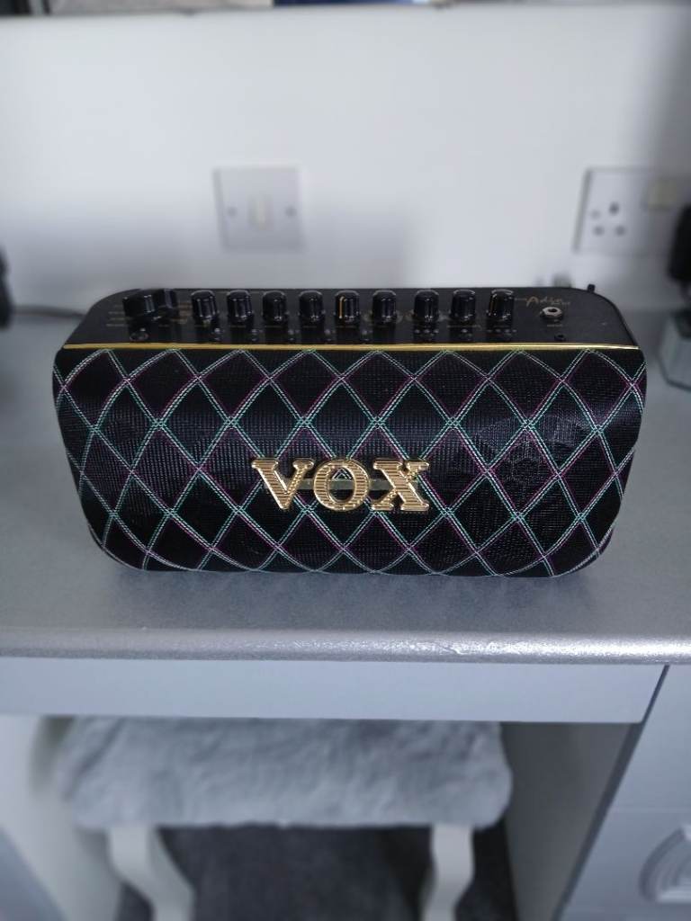 Vox adio air