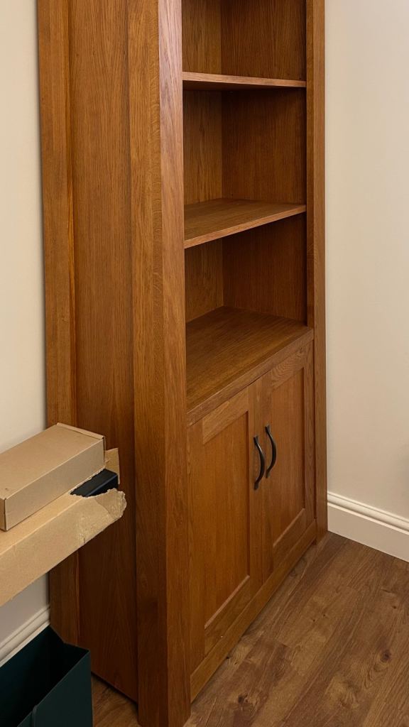 Bookcase 
