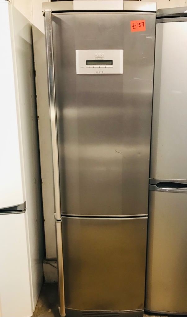 🚚 Aeg electrolux fridge freezer frost free can deliver £159