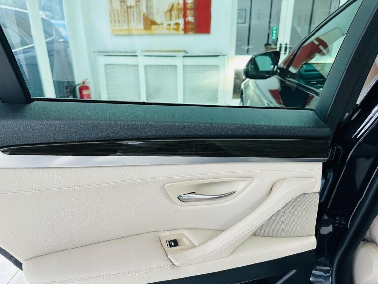  BMW 5 Series 3.0 535i ActiveHybrid 5 M Sport Auto Euro 6 (s/s) 4dr Petrol/Electric Hybrid Automatic