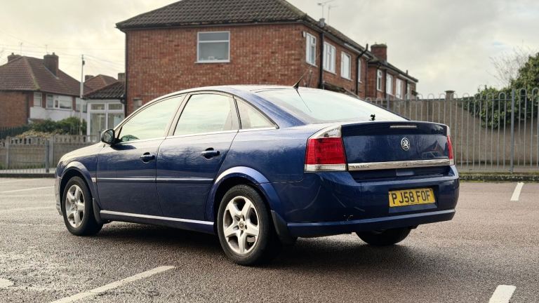 Vauxhall, VECTRA, Hatchback, 2008, Manual, 1796 (cc), 5 doors