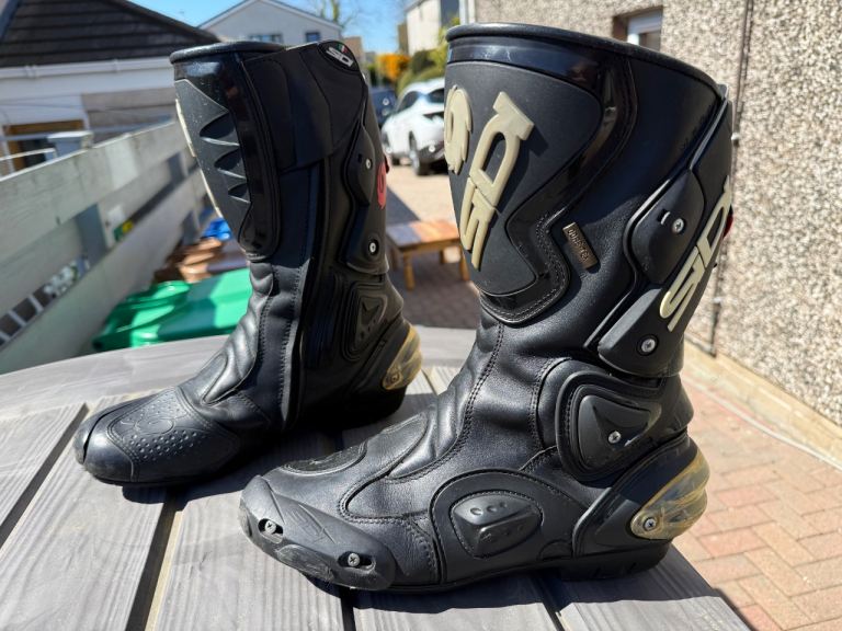 SIDI goretex bike boots size 8