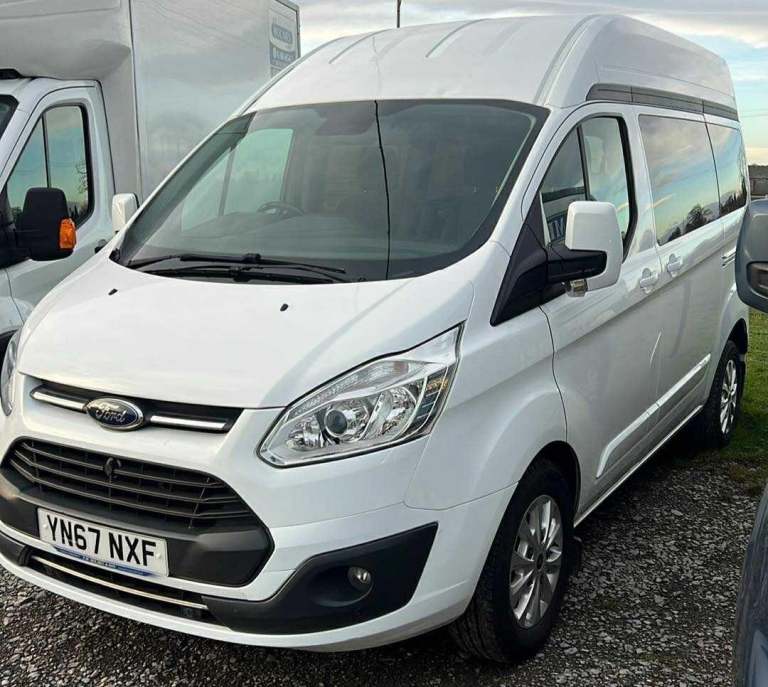 2017 Ford Transit Custom 2.0 TDCi 130ps High Roof Kombi Trend Van MPV DIESEL Manual