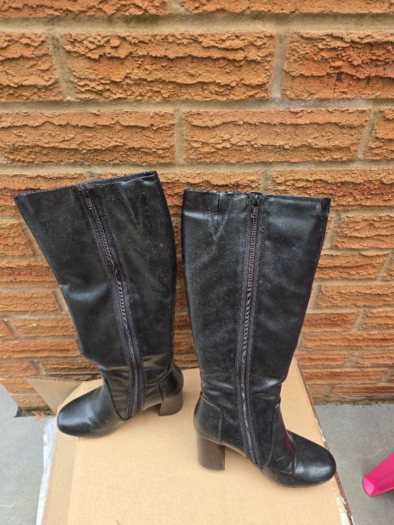 Black knee high boots
