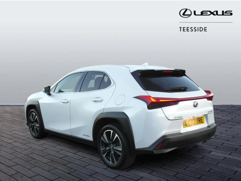 2020 Lexus UX 2.0 250h Premium SUV 5dr Petrol Hybrid E-CVT Euro 6 (s/s) (184 ps) ESTATE Petrol/El...
