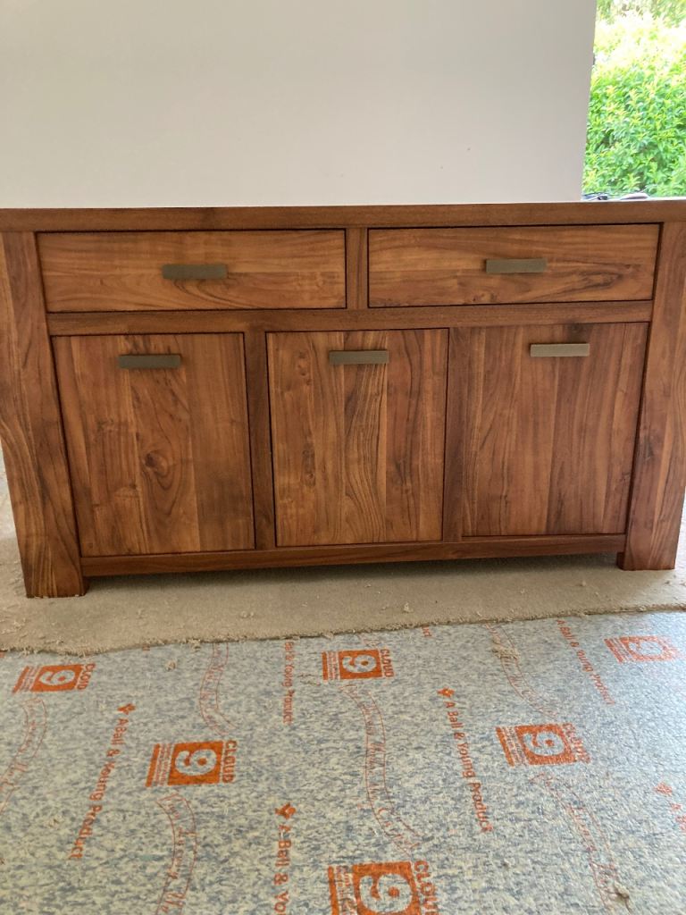 Sideboard