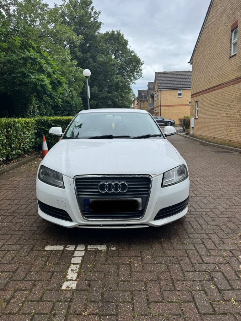 Audi, A3, Hatchback, 2010, Manual, 1595 (cc), 5 doors