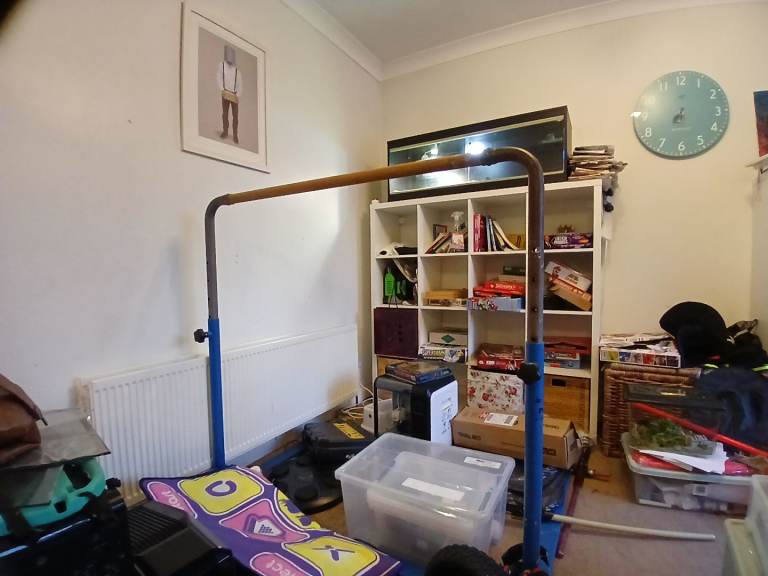 Gymnastics bar, good condition, Tumble Trek jr