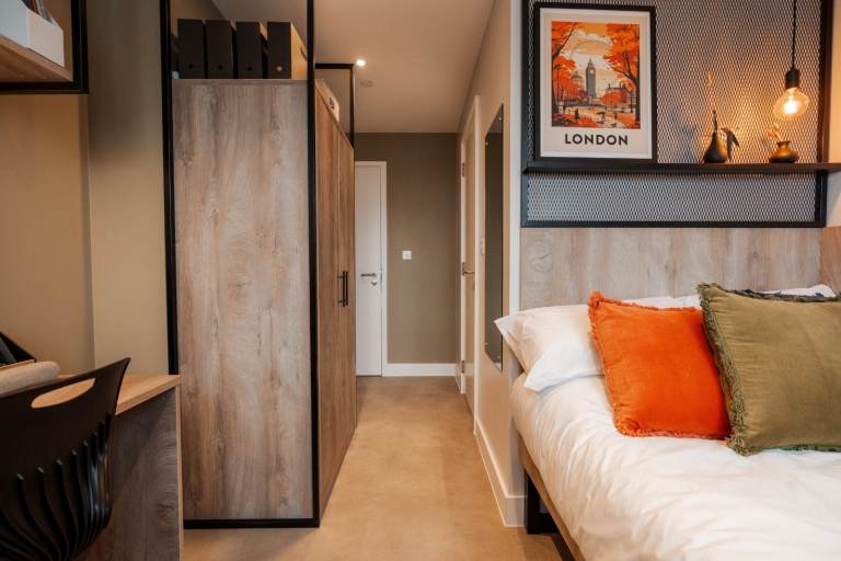 Student Tenancy Takeover (Urgent) 