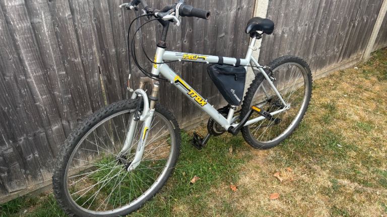 Forte Mountain Bike – Silver, Good Condition
