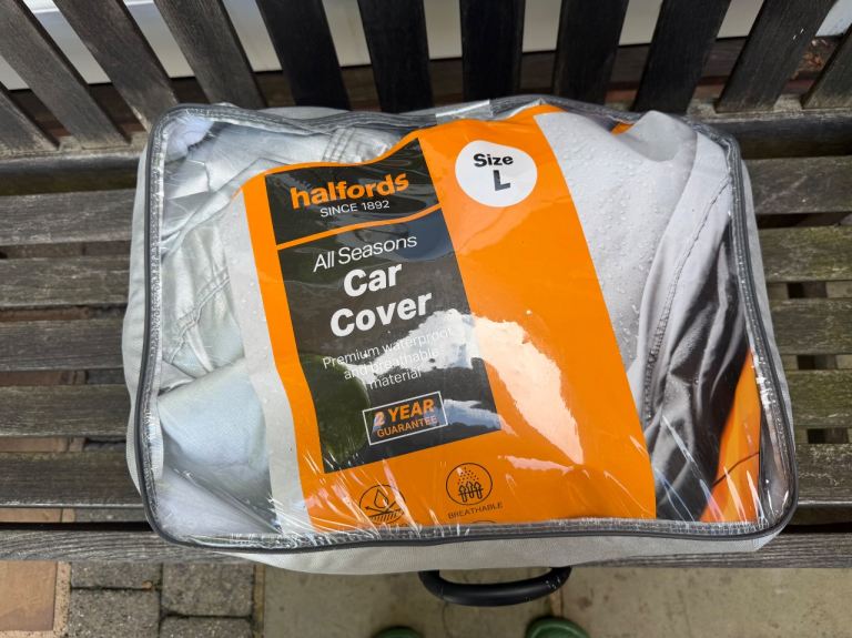 Halfords large car cover.