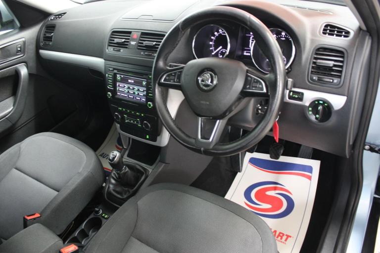 2014 Skoda Yeti 2.0 TDI CR SE 5dr HATCHBACK DIESEL Manual