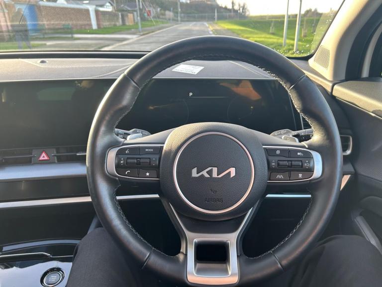 2022 Kia Sportage 1.6T GDi HEV 4 5dr Auto ESTATE PETROL/ELECTRIC Automatic