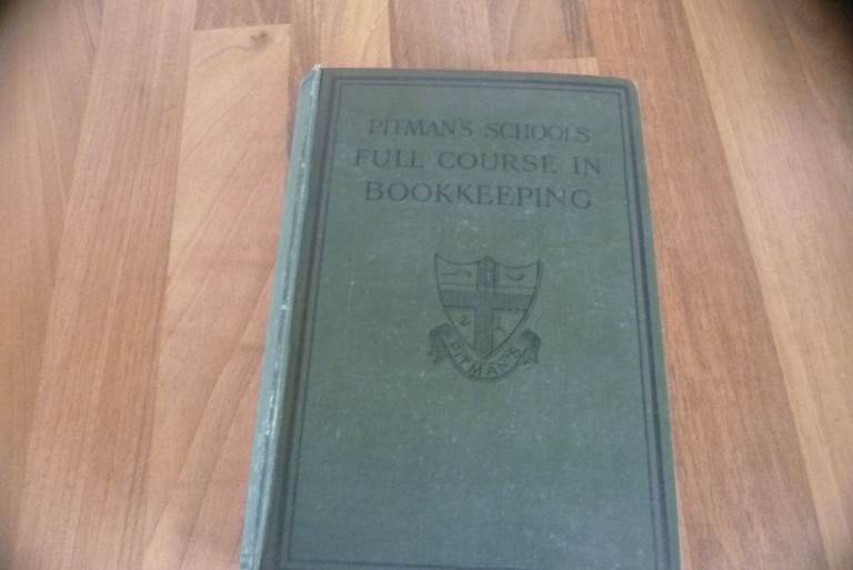 Pitman's Schools Full Course in Bookkeeping - Vintage Book