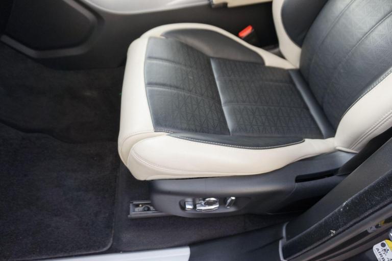 2018 Land Rover Range Rover Sport 3.0 SD V6 Autobiography Dynamic Auto 4WD Euro 6 (s/s) 5dr ESTAT...