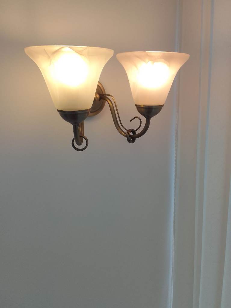 Bronze Ceiling light+4 Matching Wall Lights
