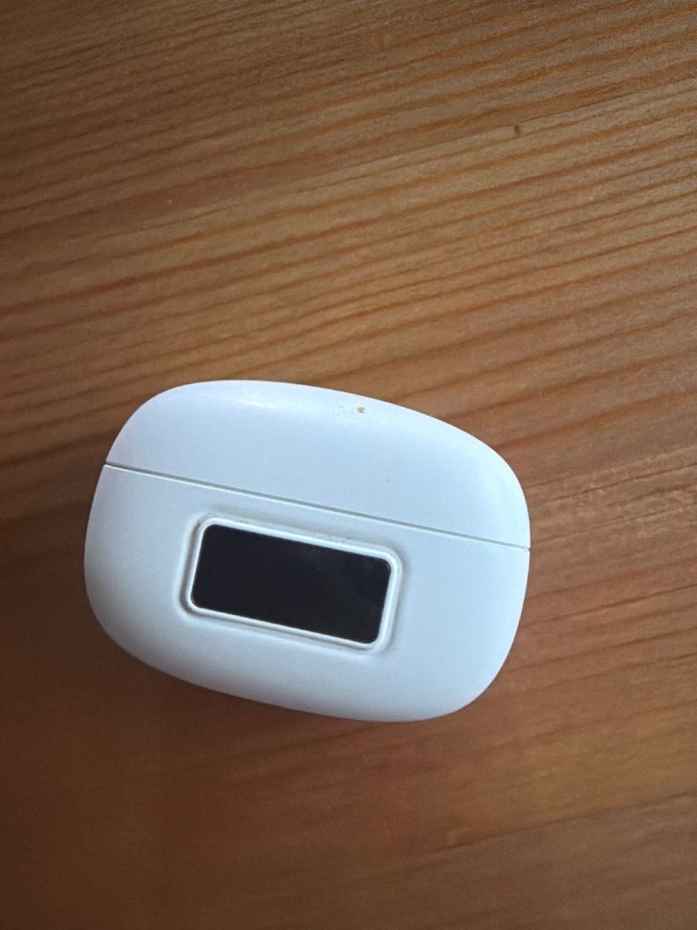 Ear pods