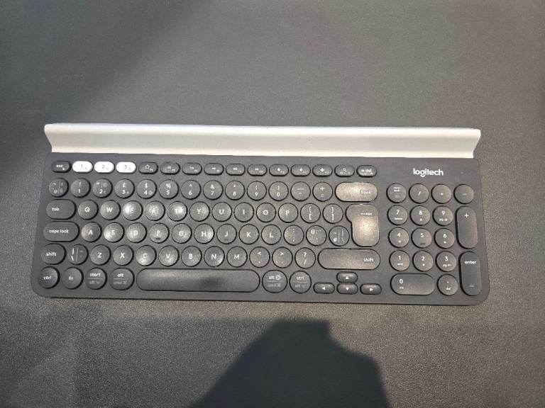 Logitech K780 Keyboard