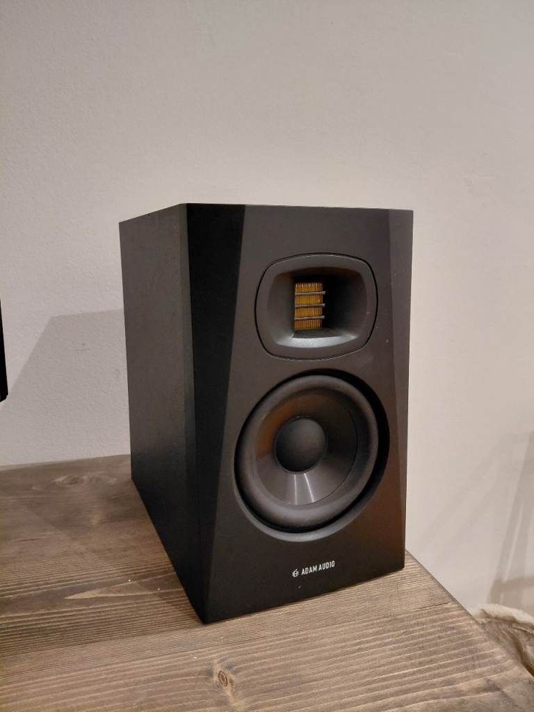 image for Adam audio t5v Pair