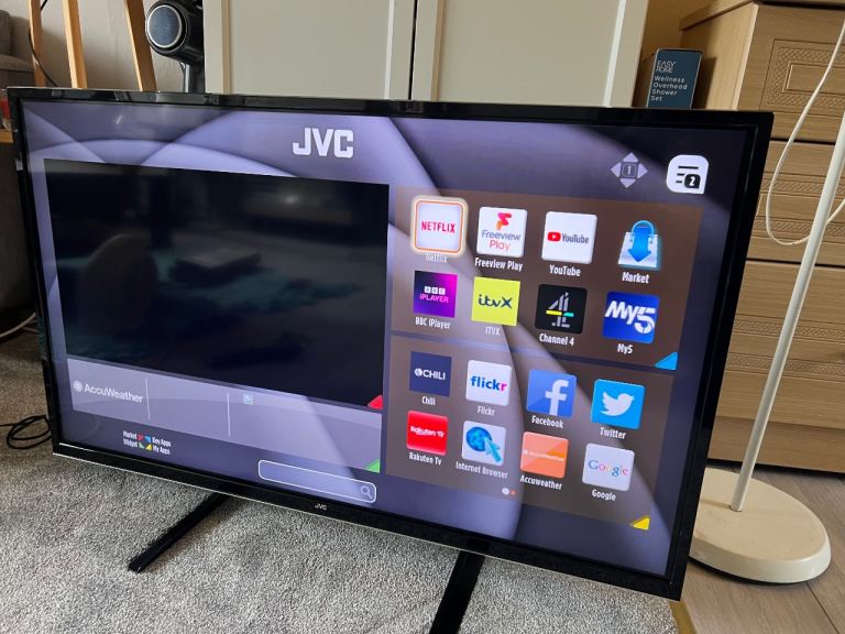 JVC 40-inch Smart 4K HDR TV - Good Condition