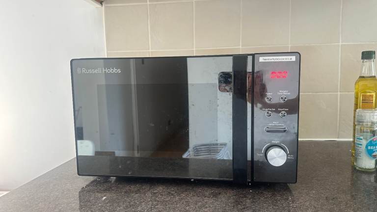 russell hobbs microwave 