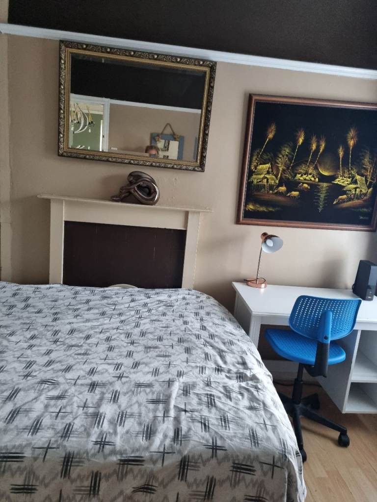 Quiet Room in nice Location