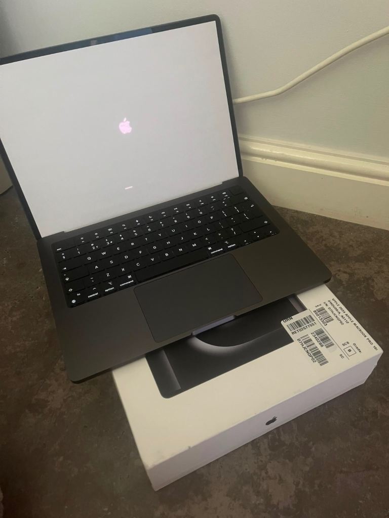 Apple MacBook Pro (14-inch) – M2 Max, Space Grey, Boxed